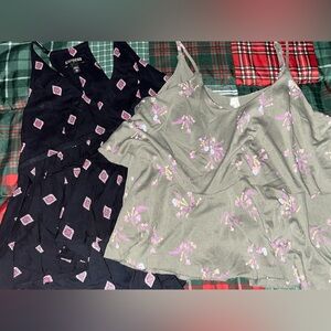 2 Women’s Juniors Flowy Tank Tops Express Mudd XS